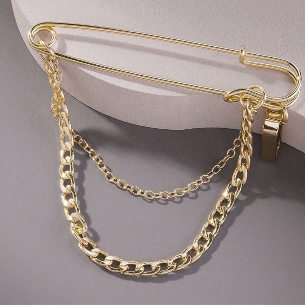 Maison Double Chain Gold Brooch - Picture 3 of 4